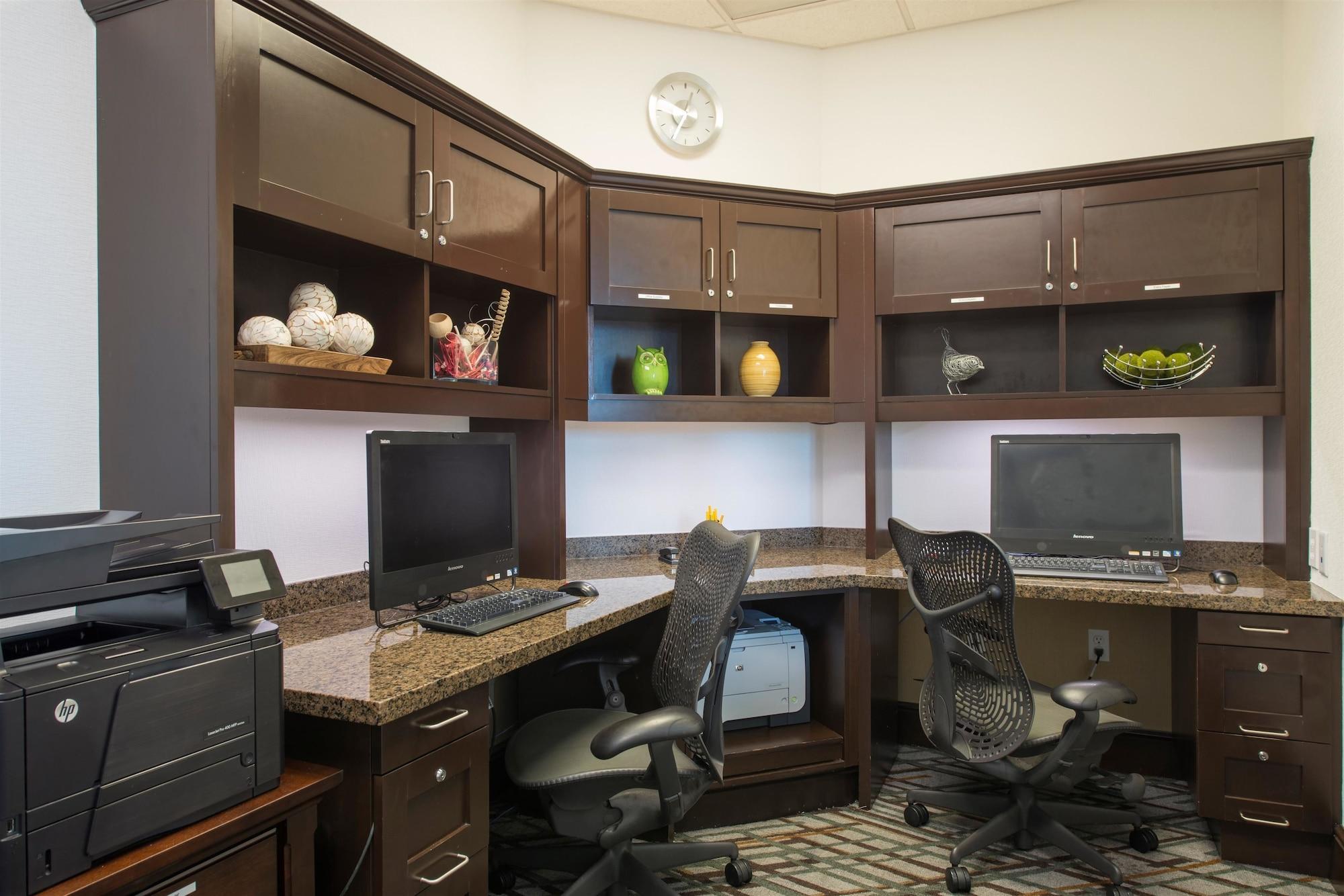 Home2 Suites By Hilton-Cleveland Бийчууд Екстериор снимка